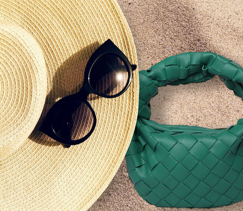 Trending Handbags, Purses  & Wallets for Women