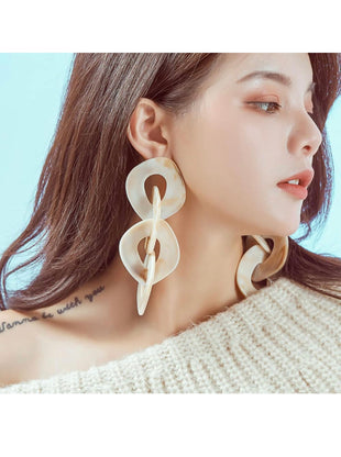 Unique Chain Link Ring Acrylic Pendant Earrings